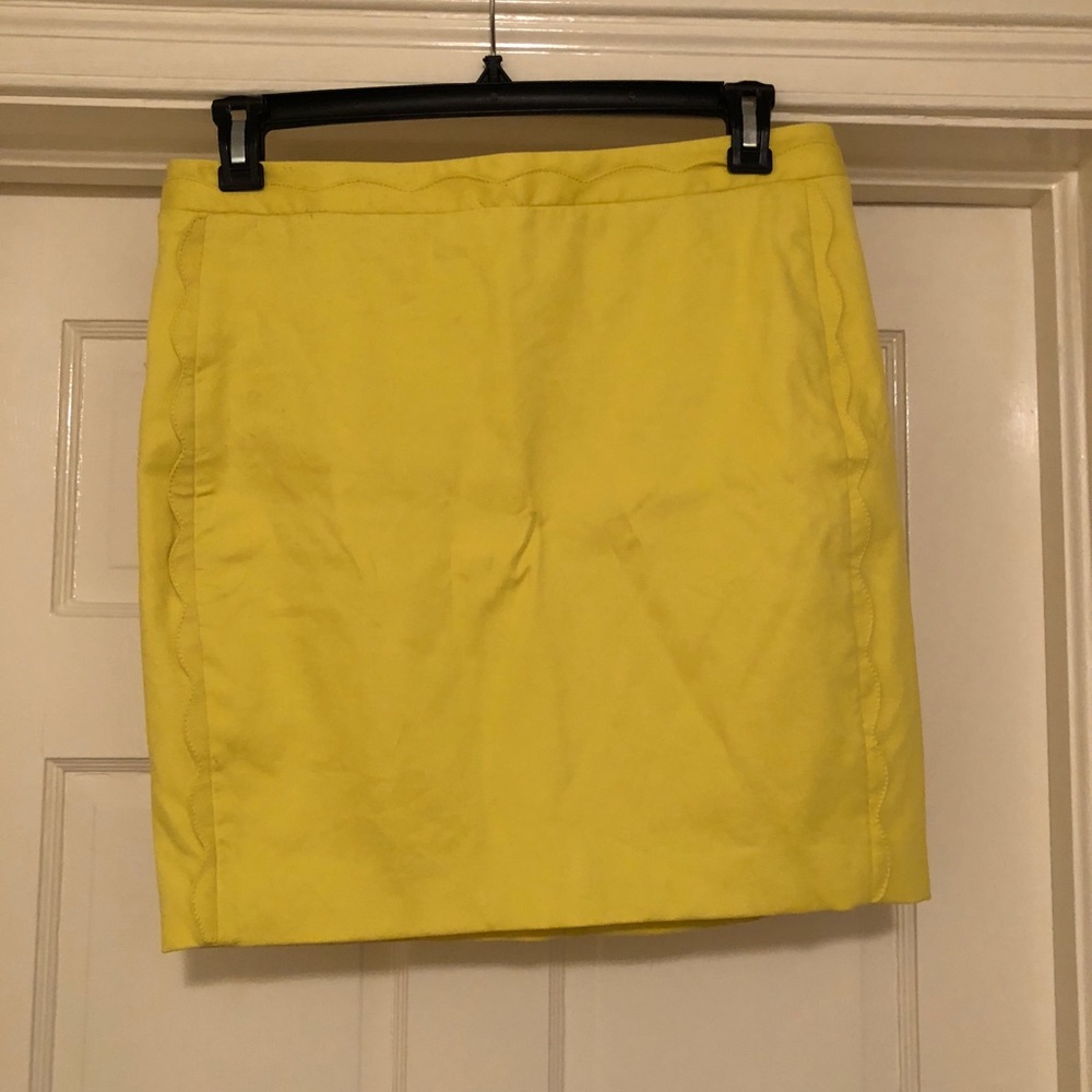 Banana Republic Pencil Skirt, Size 10
